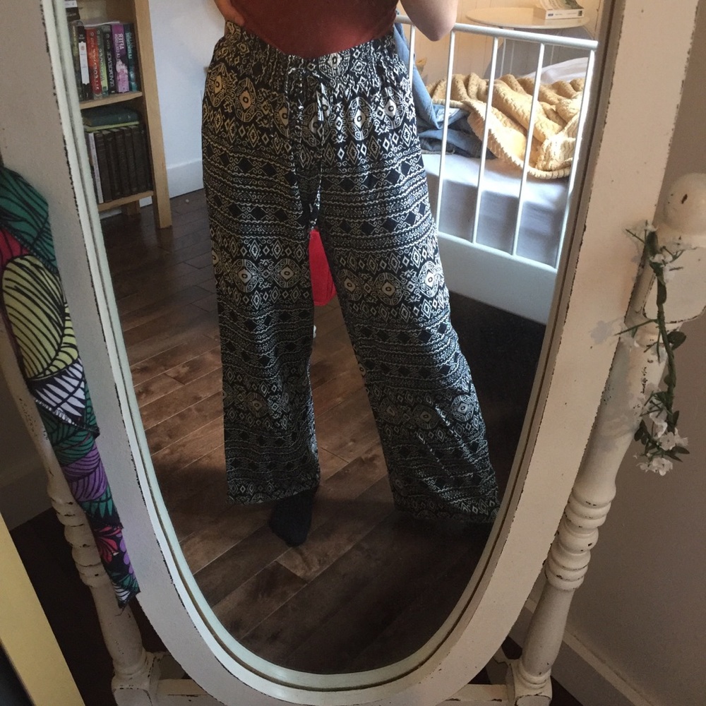 lightweight pants with black and white patterns